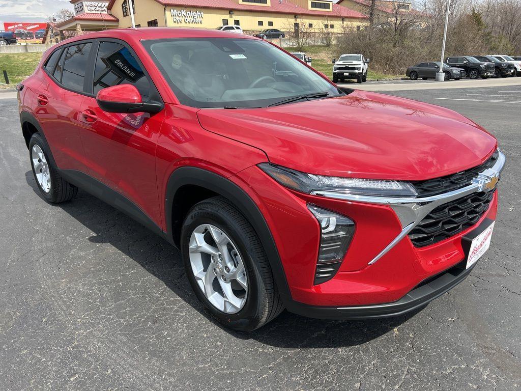 new 2026 Chevrolet Trax car, priced at $23,255