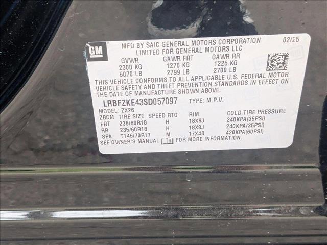 new 2025 Buick Envision car, priced at $38,796