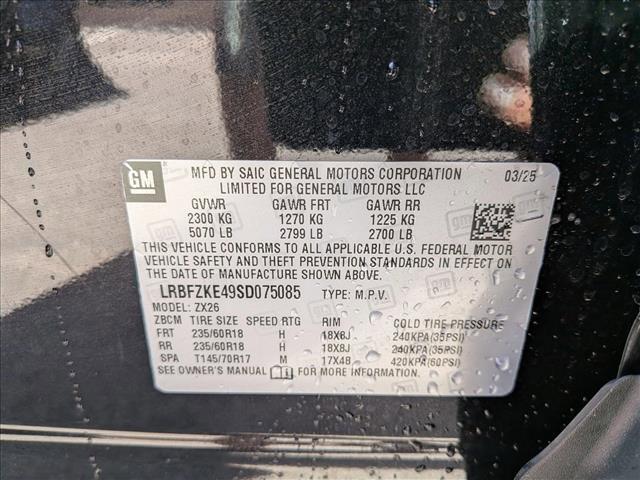 new 2025 Buick Envision car, priced at $38,796