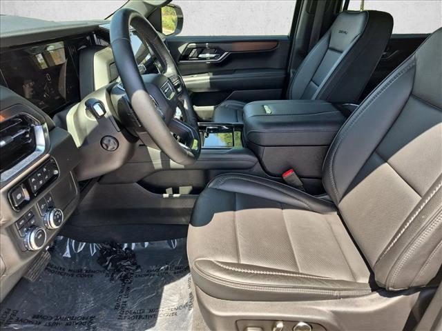 used 2025 GMC Yukon XL car, priced at $74,989