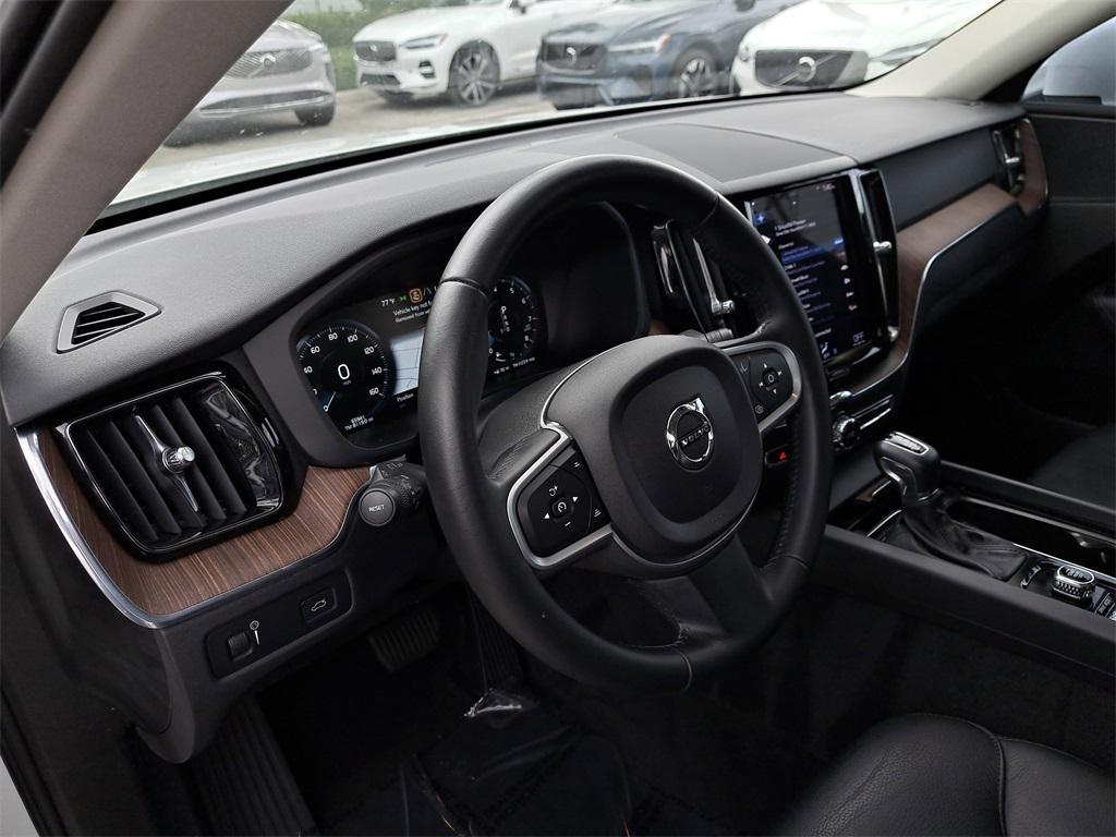 used 2021 Volvo XC60 car, priced at $19,595