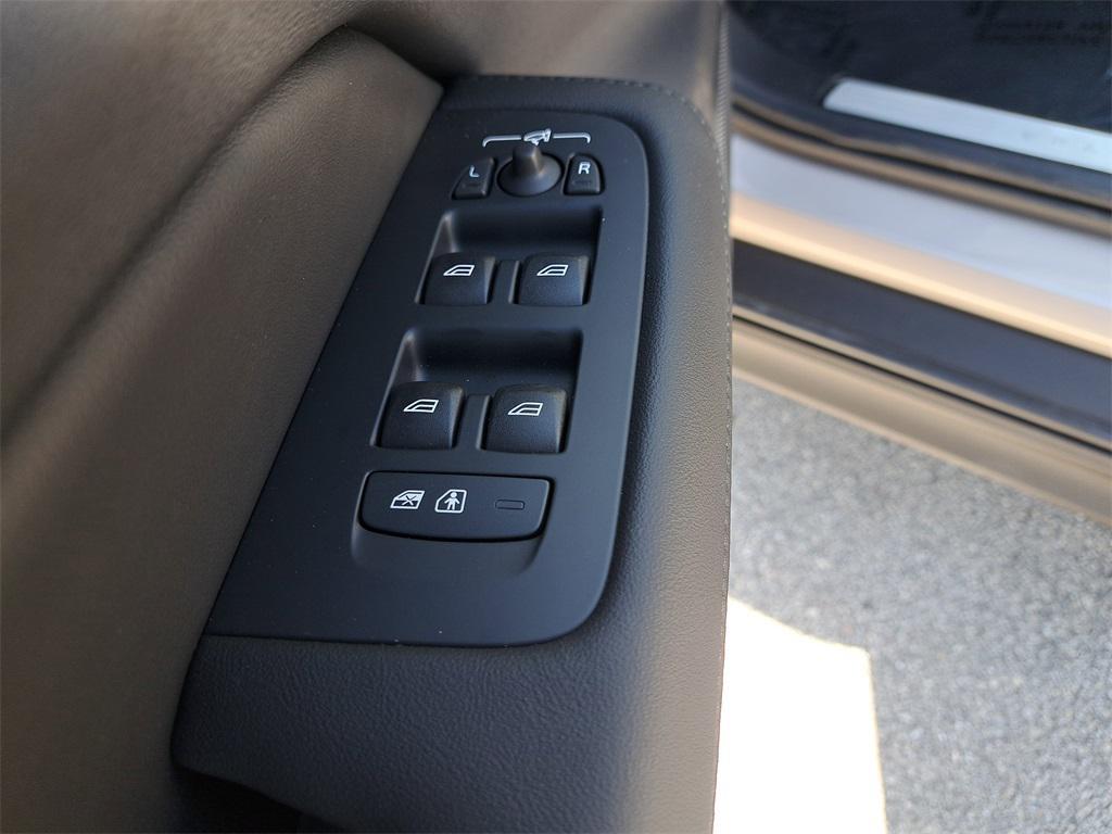 new 2026 Volvo V60 Cross Country car, priced at $51,994