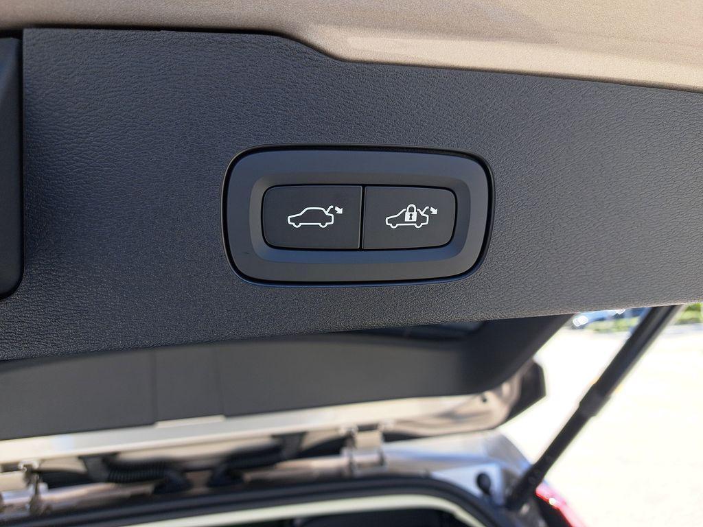 new 2026 Volvo V60 Cross Country car, priced at $51,994