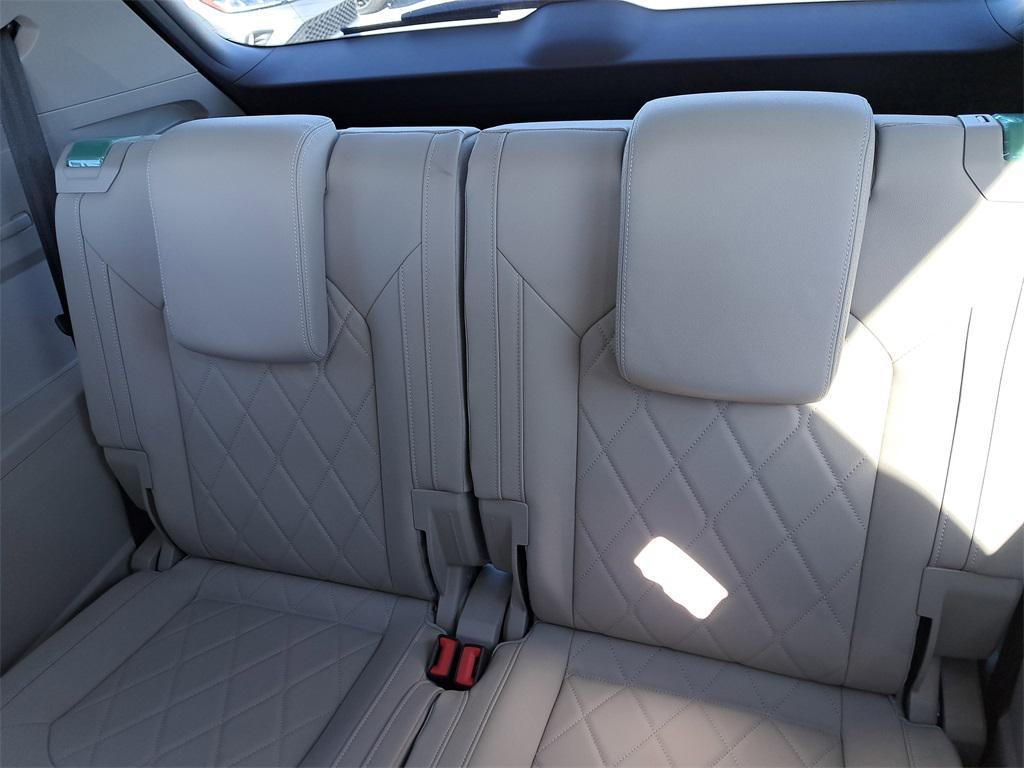 new 2026 Volkswagen Atlas car, priced at $51,911