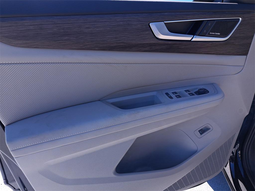 new 2026 Volkswagen Atlas car, priced at $51,911