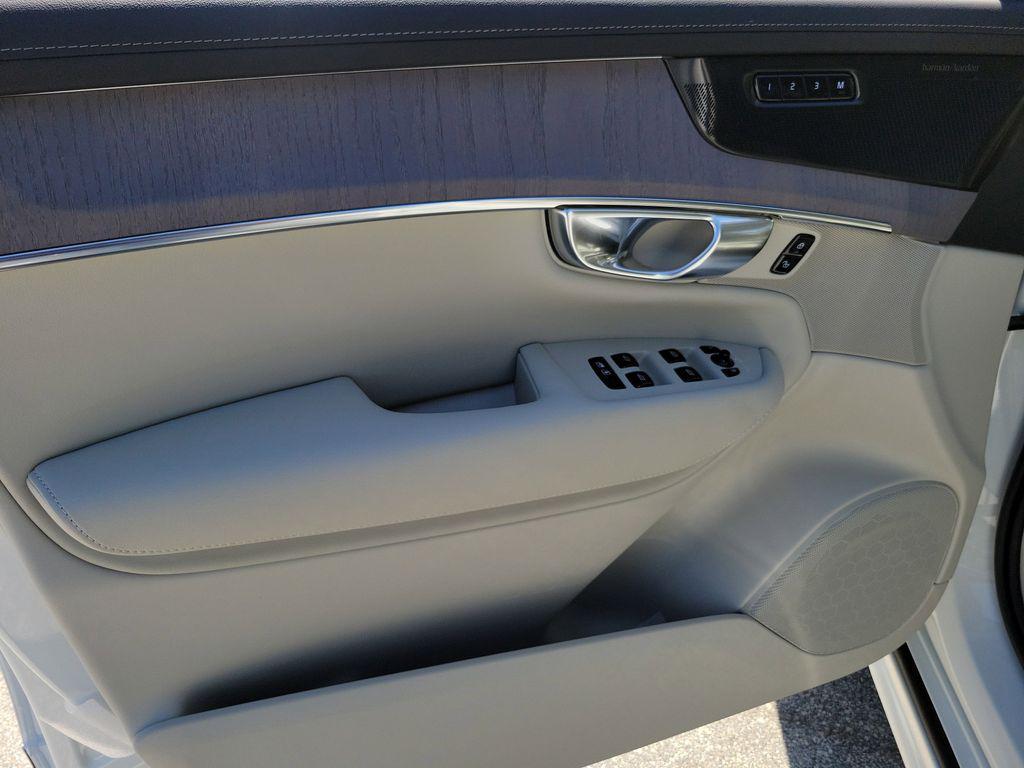 new 2026 Volvo XC90 car, priced at $73,763