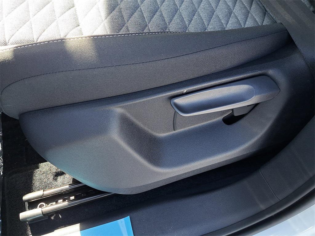 new 2026 Volkswagen Tiguan car, priced at $31,990