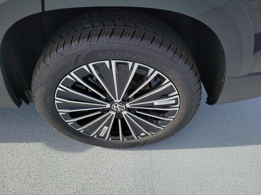 new 2026 Volkswagen Taos car, priced at $29,574