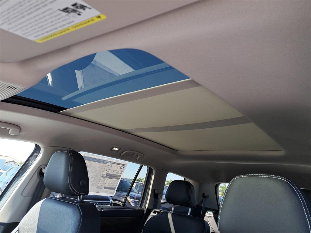 new 2026 Volkswagen Atlas car, priced at $43,759