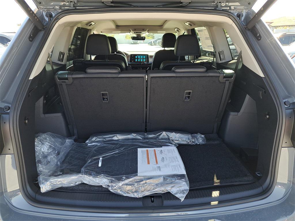 new 2026 Volkswagen Atlas car, priced at $43,759