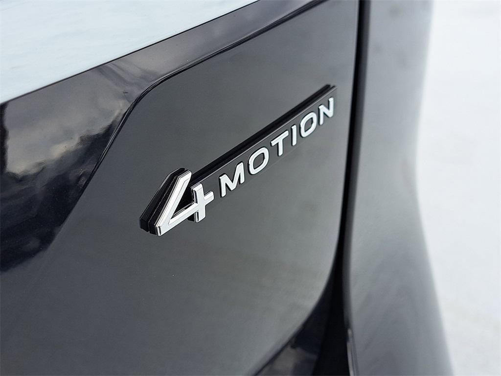 new 2026 Volkswagen Atlas car, priced at $51,720