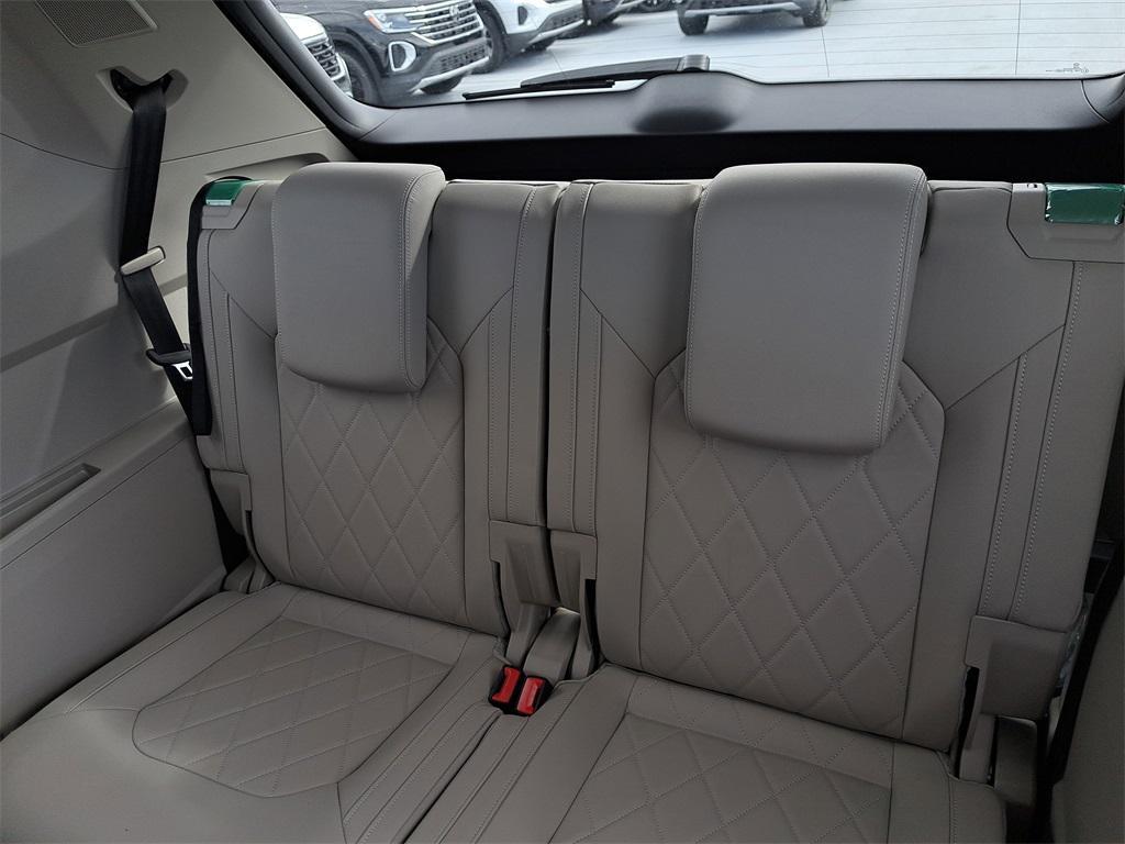 new 2026 Volkswagen Atlas car, priced at $51,720