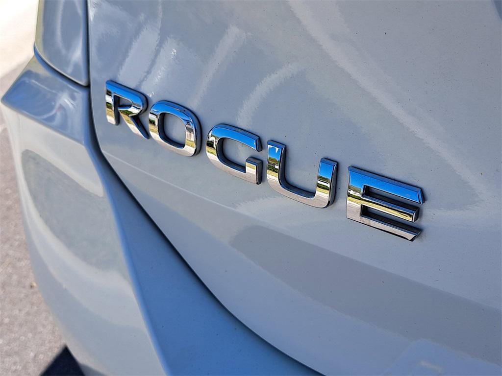 used 2018 Nissan Rogue car, priced at $14,995