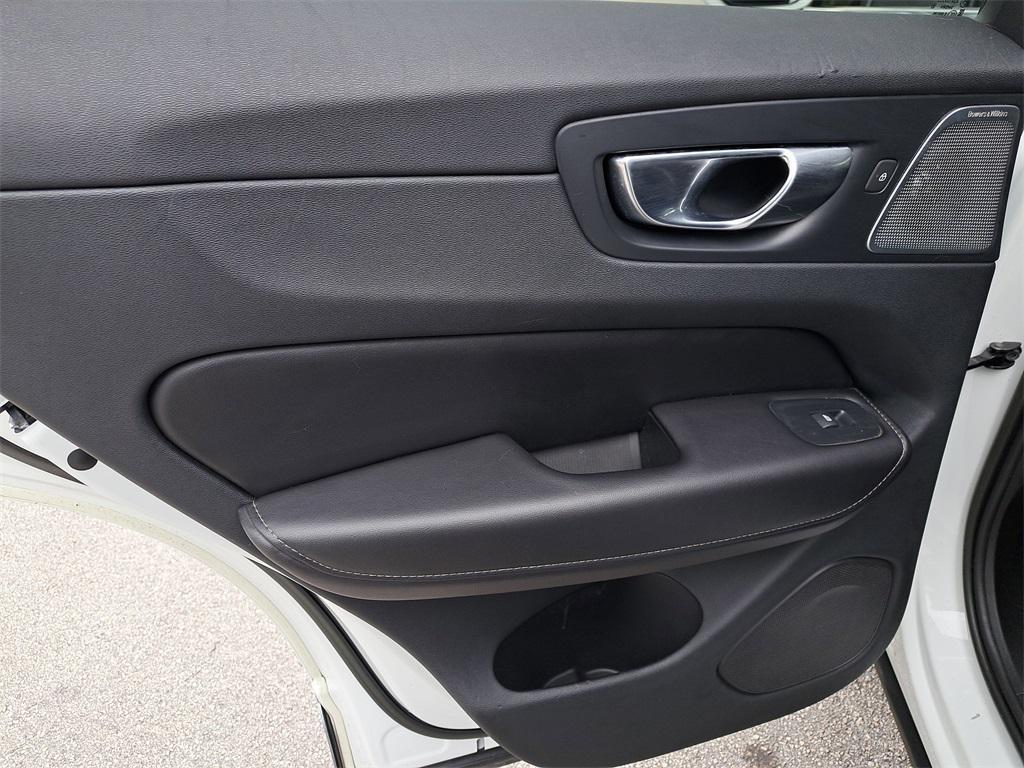 used 2023 Volvo XC60 car, priced at $35,995