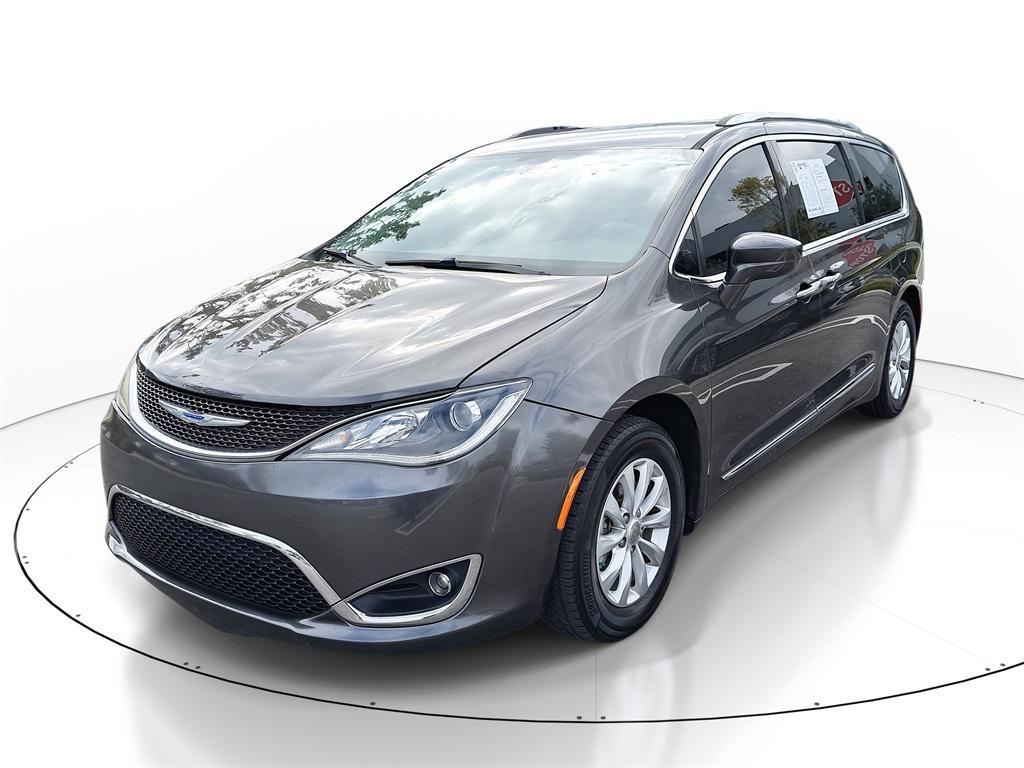 used 2019 Chrysler Pacifica car, priced at $16,895