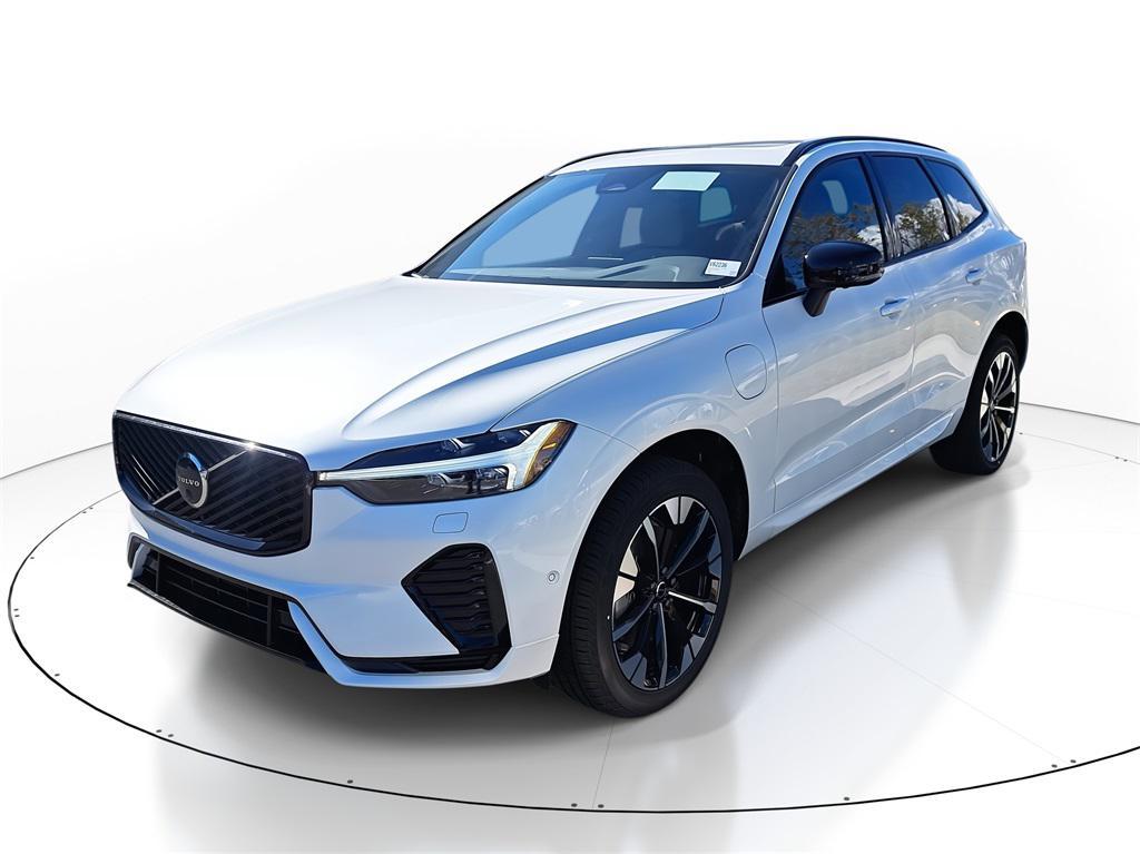 new 2026 Volvo XC60 Plug-In Hybrid car, priced at $64,987