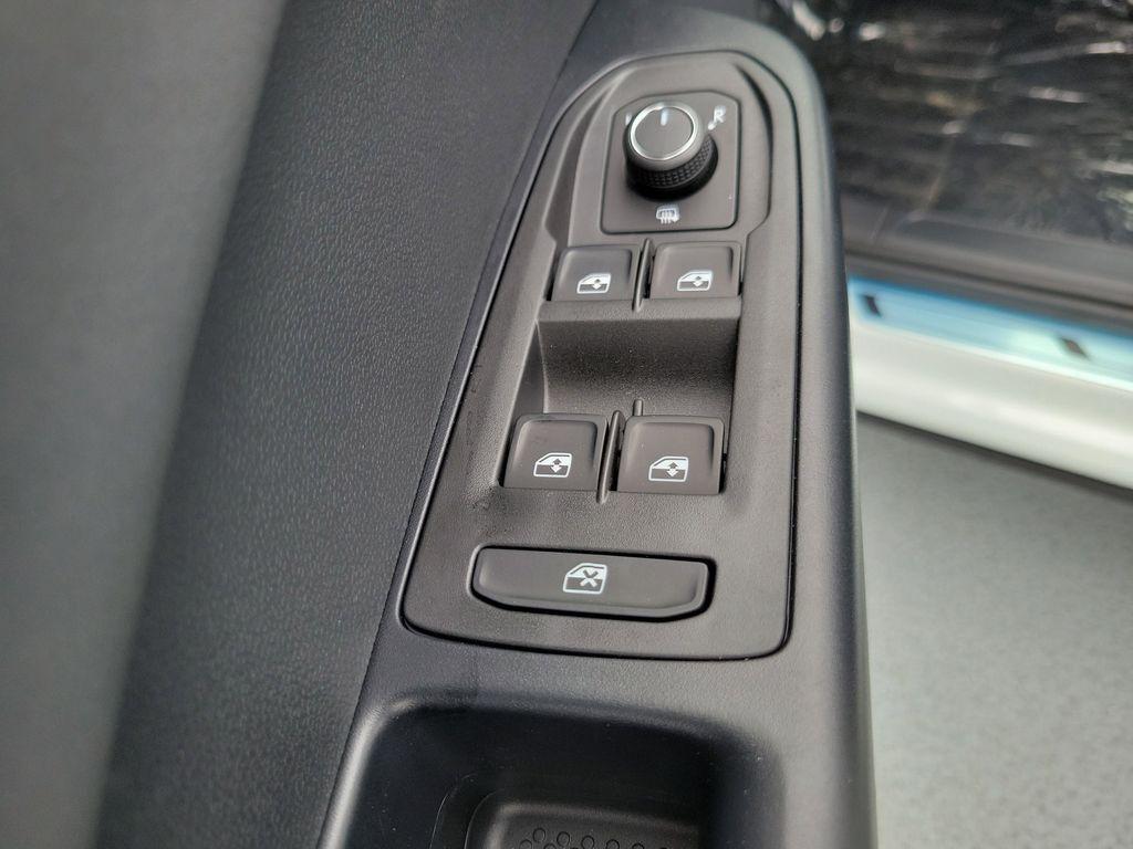 new 2026 Volkswagen Taos car, priced at $32,105