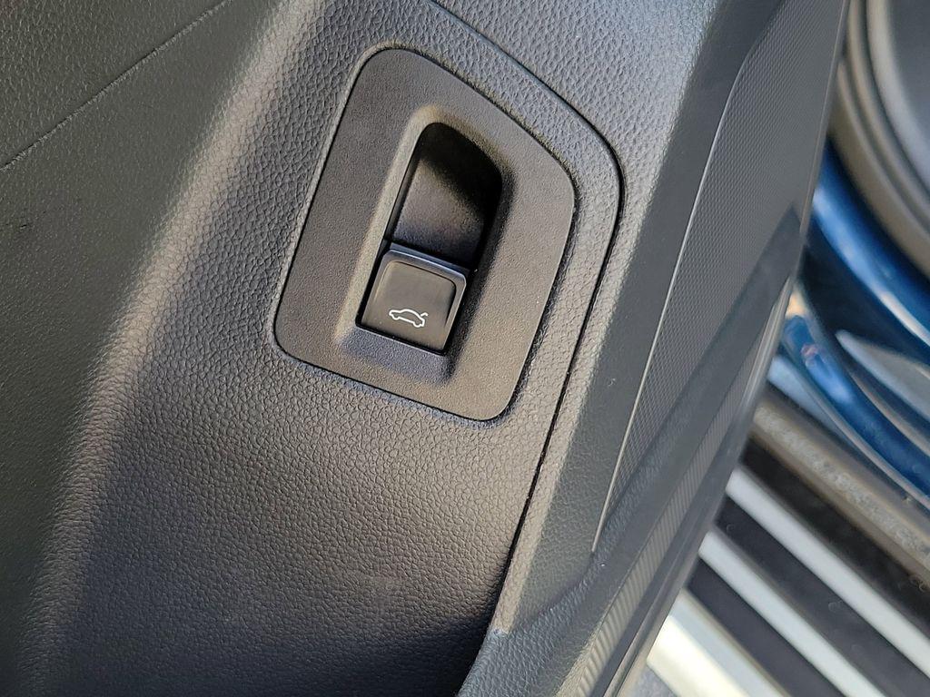 used 2021 Volkswagen Atlas car, priced at $22,995