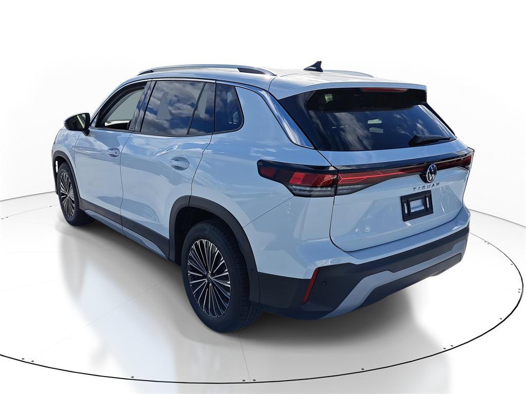 new 2026 Volkswagen Tiguan car, priced at $30,795