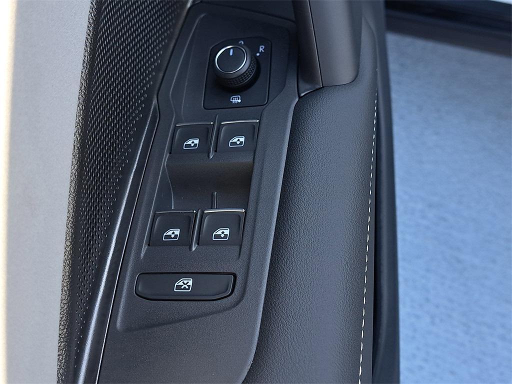 new 2026 Volkswagen Tiguan car, priced at $37,210