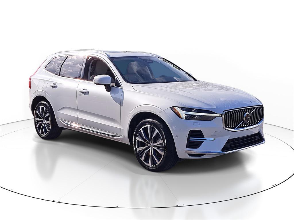 used 2022 Volvo XC60 Recharge Plug-In Hybrid car, priced at $32,995