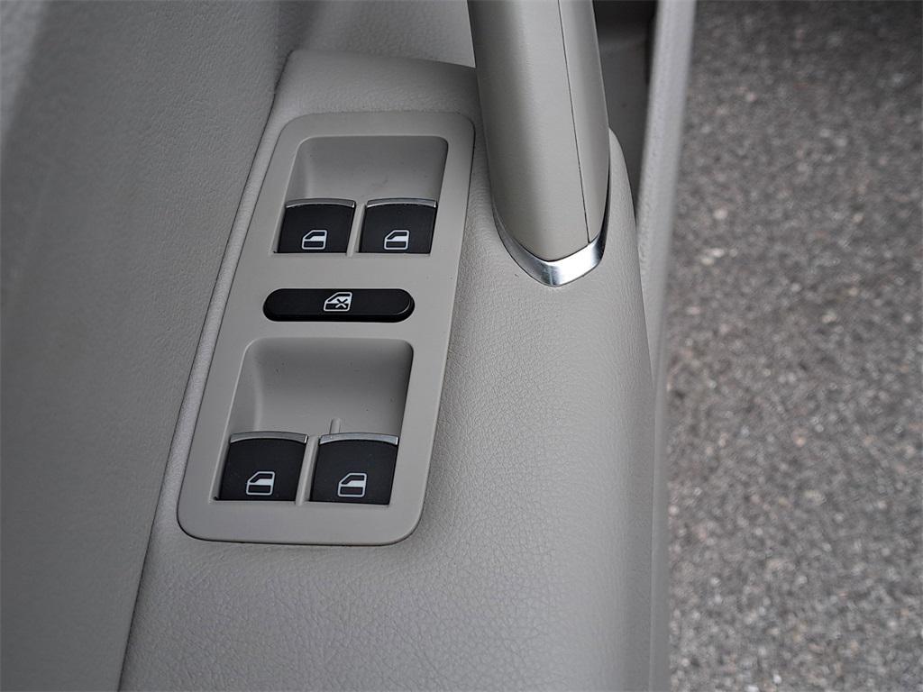 used 2017 Volkswagen Passat car, priced at $12,795