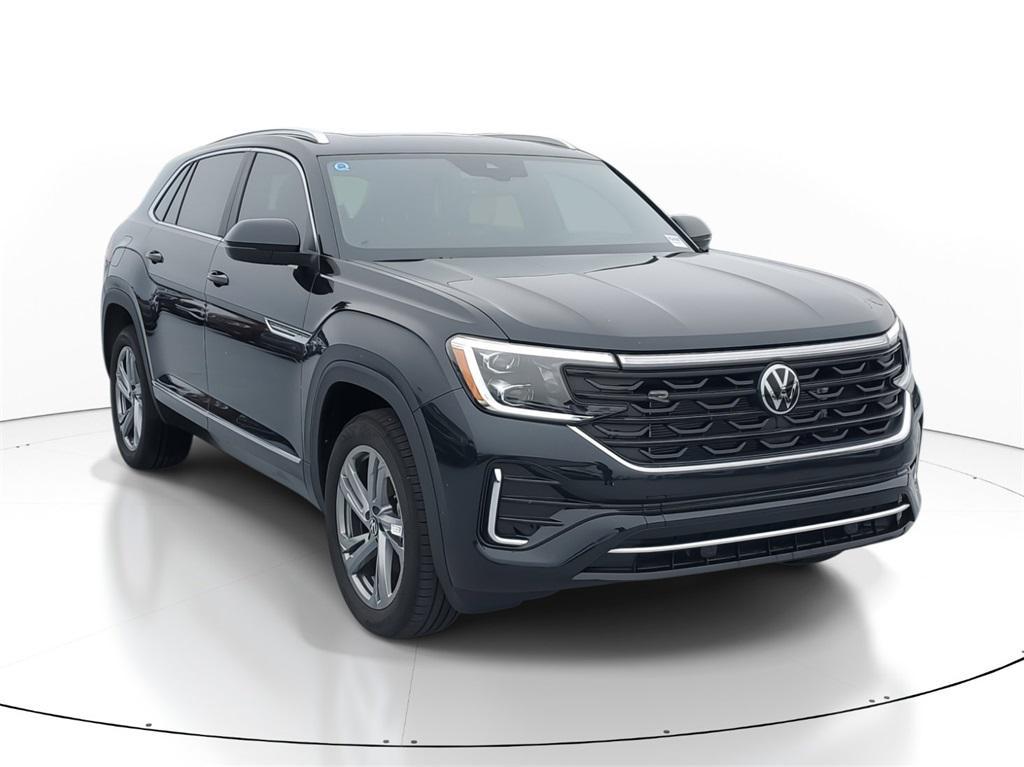 new 2024 Volkswagen Atlas Cross Sport car, priced at $41,886