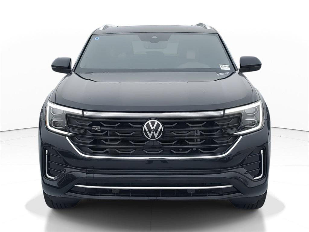 new 2024 Volkswagen Atlas Cross Sport car, priced at $41,886