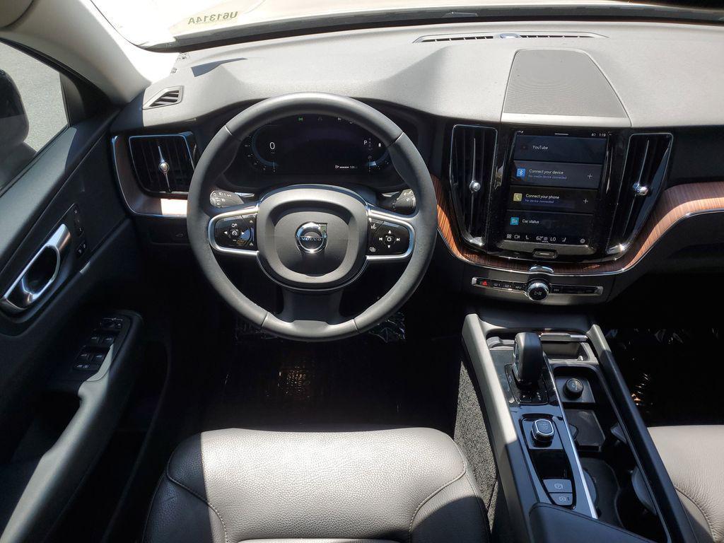 used 2023 Volvo XC60 car, priced at $34,695