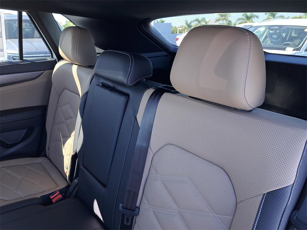 new 2026 Volkswagen Atlas Cross Sport car, priced at $41,999