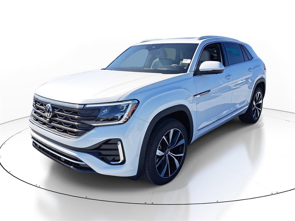 new 2026 Volkswagen Atlas Cross Sport car, priced at $51,680