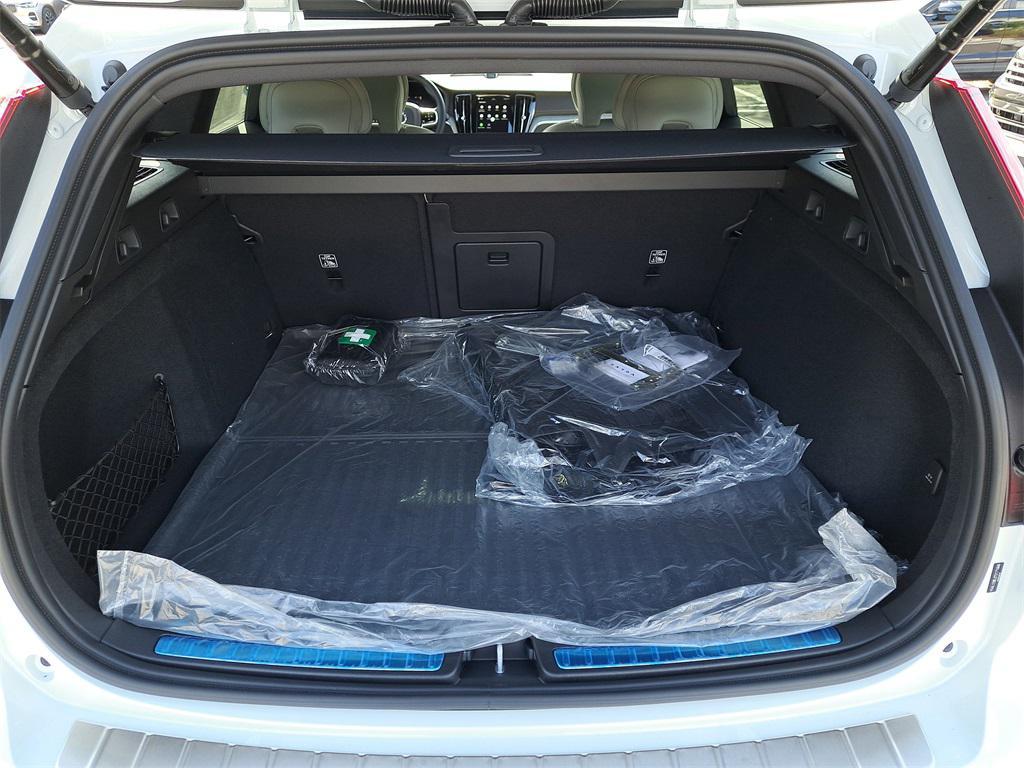 new 2026 Volvo V60 Cross Country car, priced at $59,841