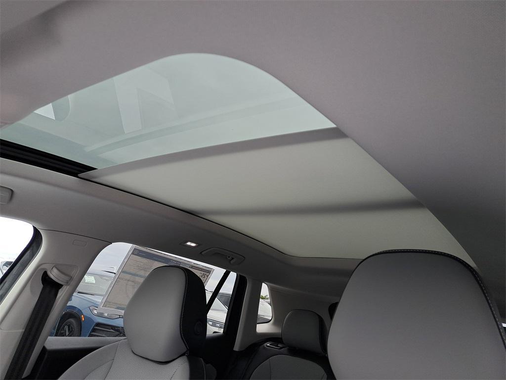 new 2026 Volkswagen Tiguan car, priced at $35,733