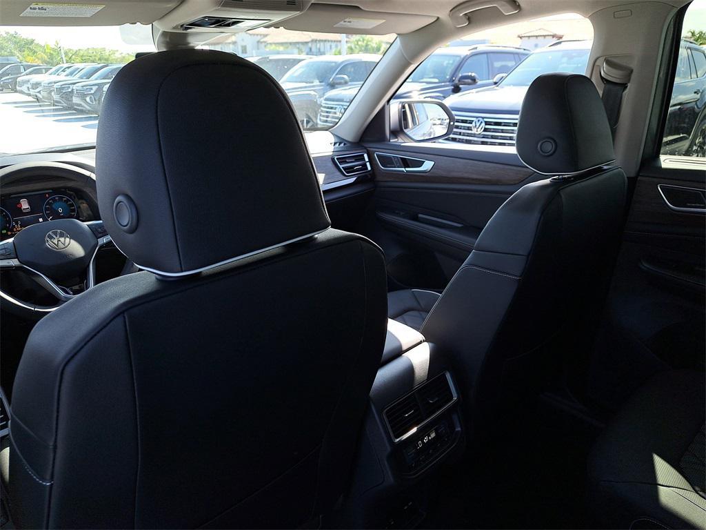 new 2026 Volkswagen Tiguan car, priced at $38,076