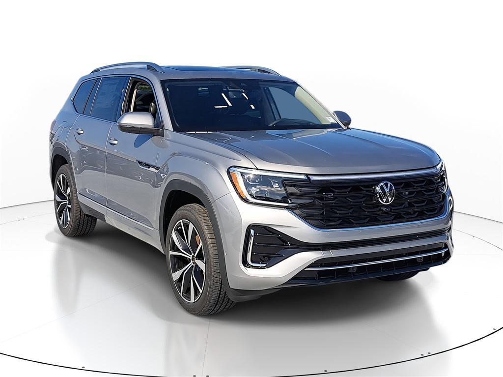 new 2026 Volkswagen Tiguan car, priced at $38,076