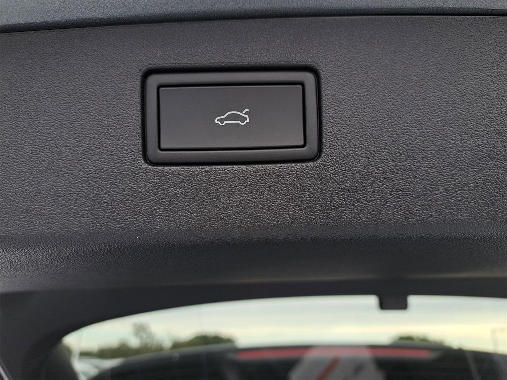 new 2026 Volkswagen Tiguan car, priced at $35,733