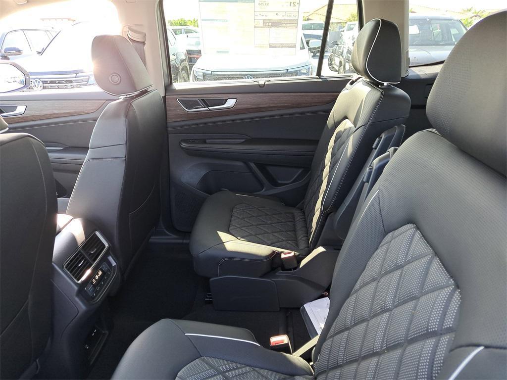 new 2026 Volkswagen Tiguan car, priced at $38,076