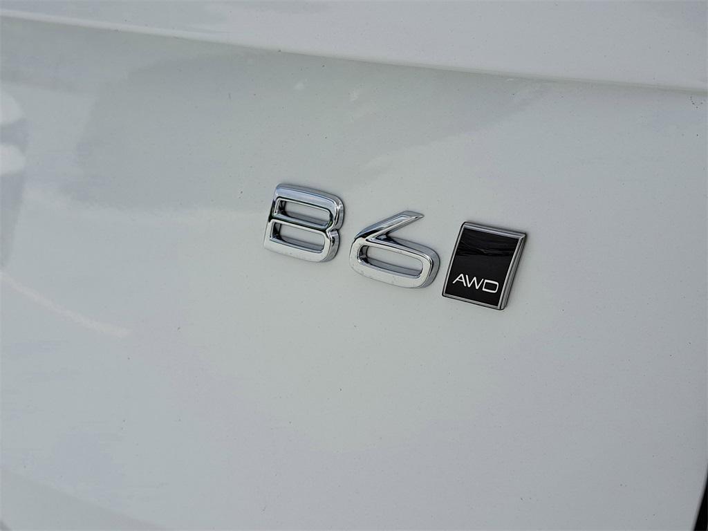 new 2026 Volvo XC90 car, priced at $69,139