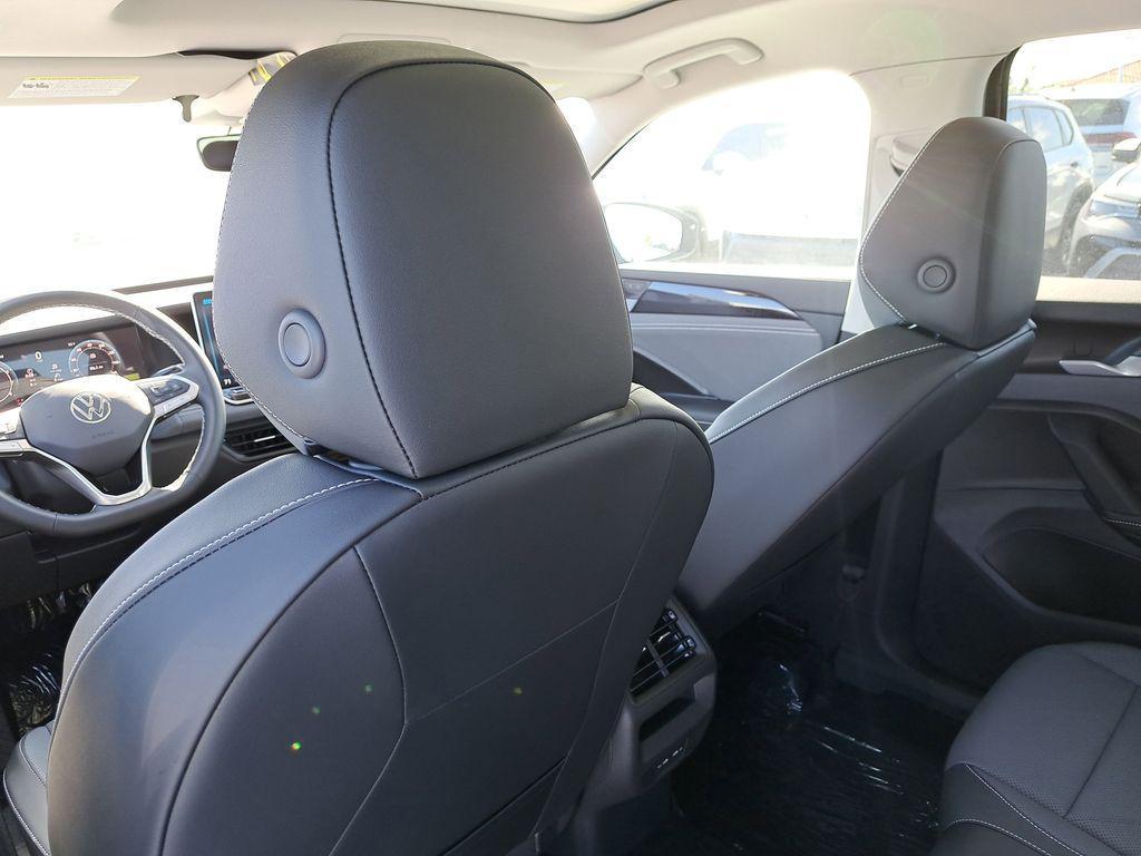 new 2026 Volkswagen Tiguan car, priced at $34,281