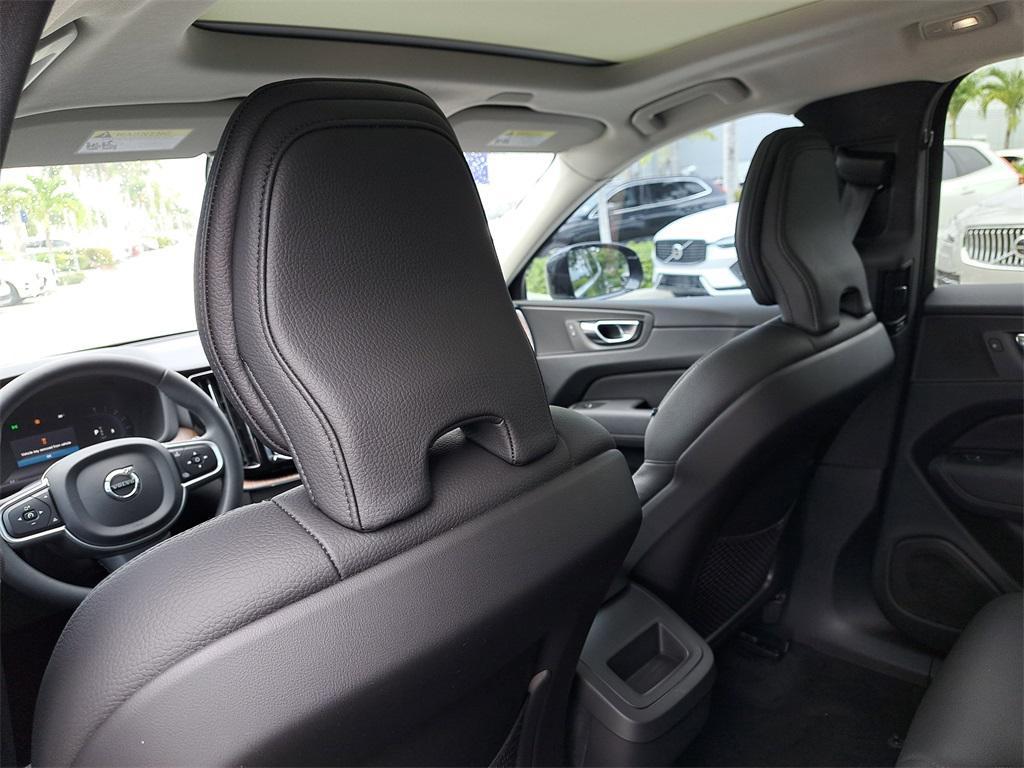 used 2022 Volvo XC60 car, priced at $27,695