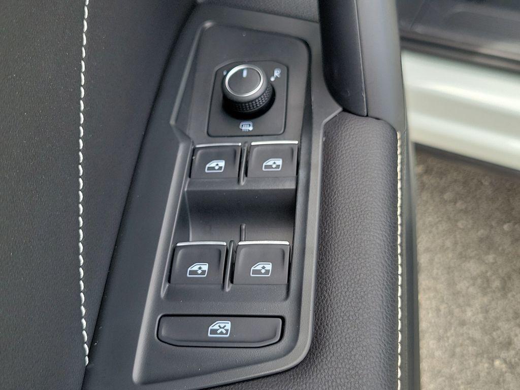 used 2024 Volkswagen Tiguan car, priced at $25,379