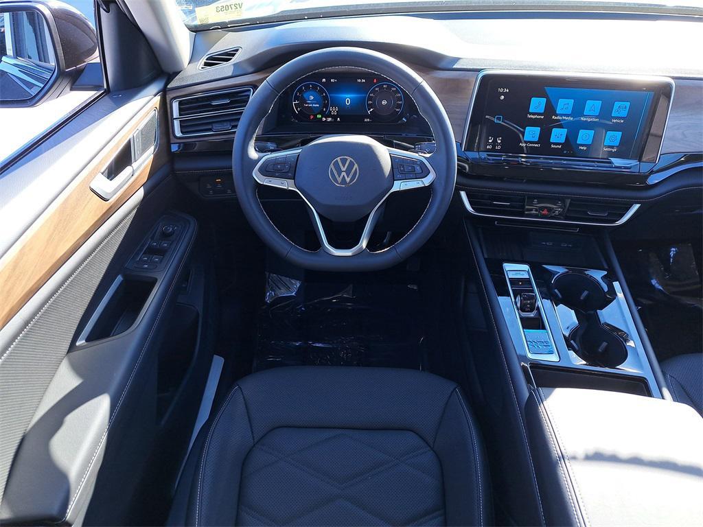 new 2026 Volkswagen Atlas car, priced at $42,724