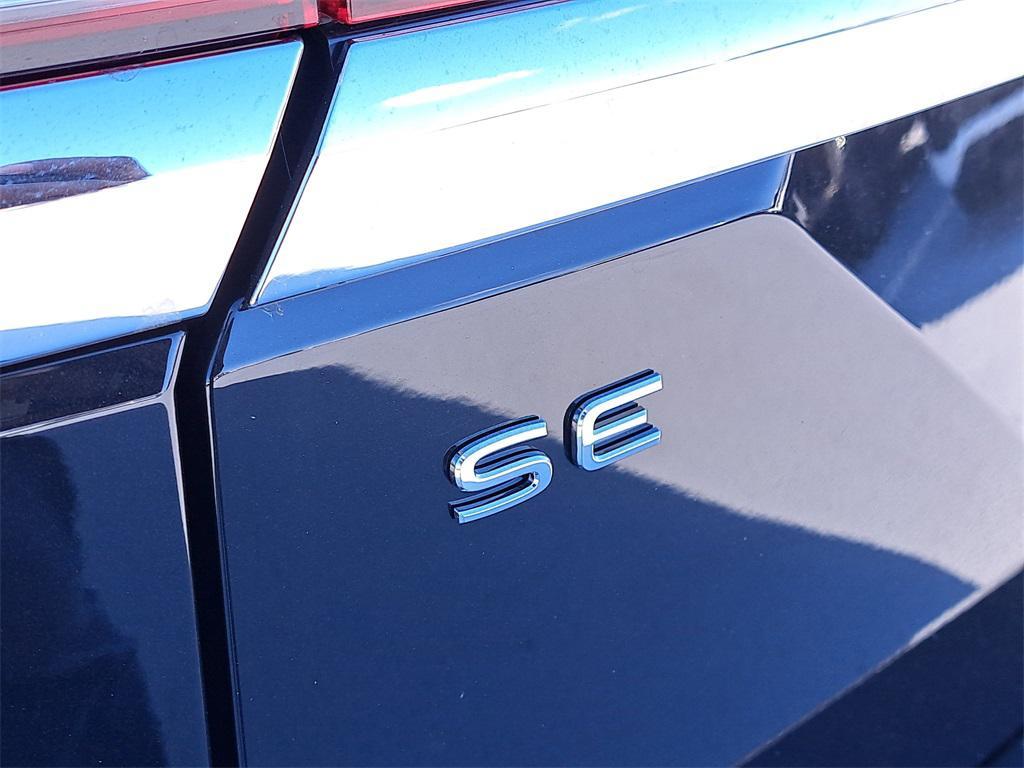 new 2026 Volkswagen Atlas car, priced at $42,724