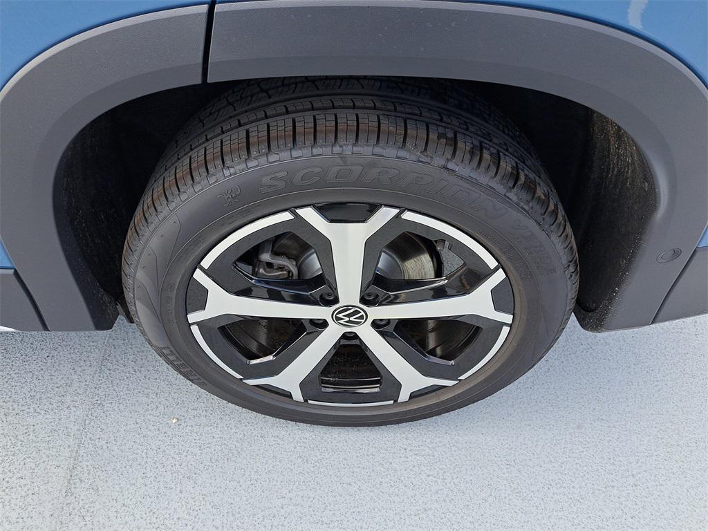 new 2026 Volkswagen Tiguan car, priced at $34,718