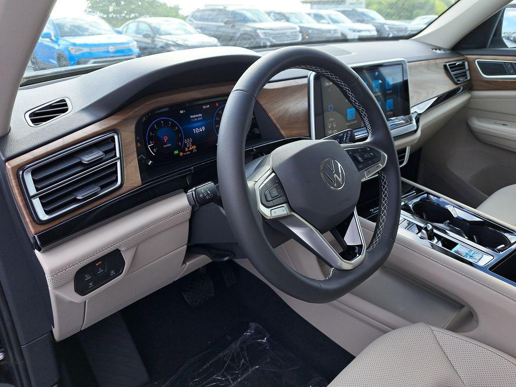 new 2026 Volkswagen Atlas car, priced at $43,045