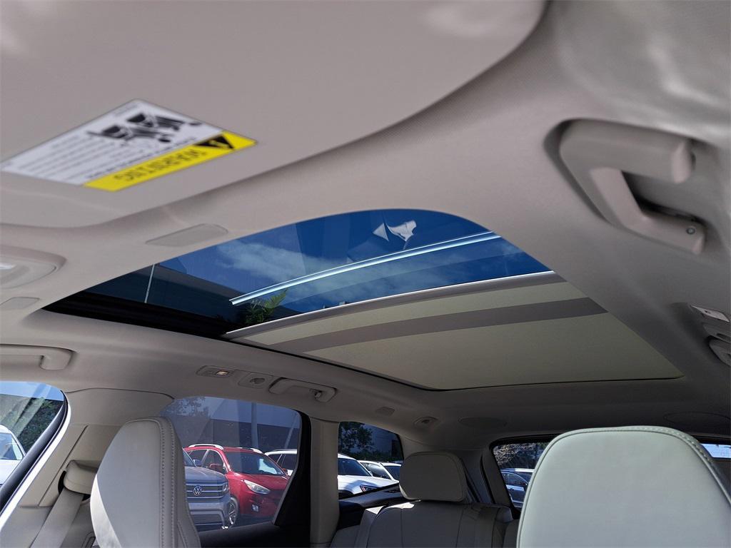 new 2026 Volvo XC60 Plug-In Hybrid car, priced at $70,816