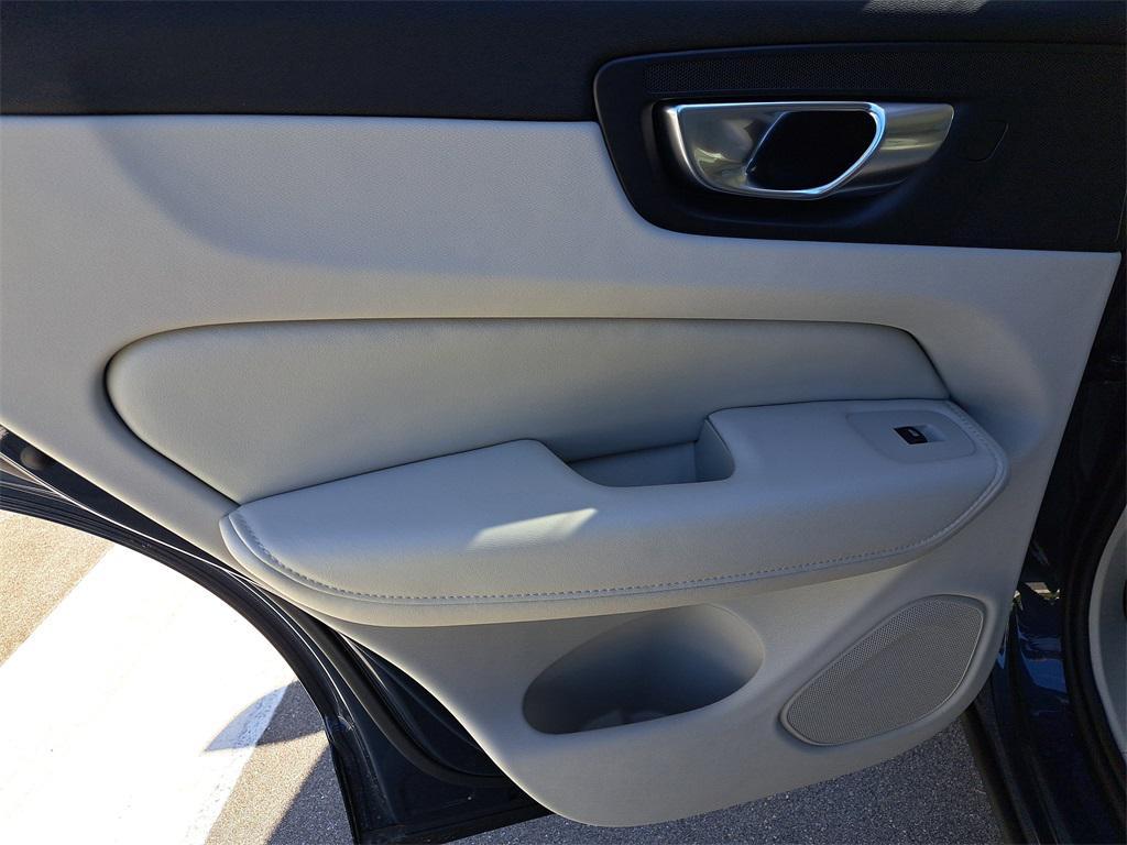 new 2026 Volvo XC60 Plug-In Hybrid car, priced at $70,816