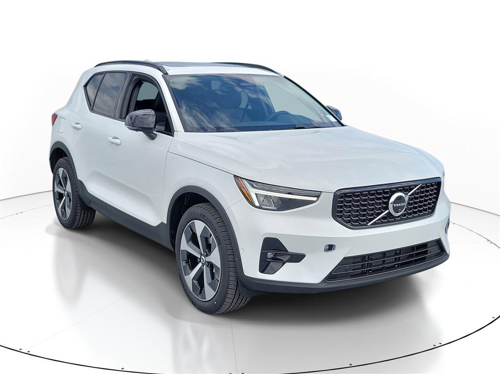 new 2026 Volvo XC40 car, priced at $44,873