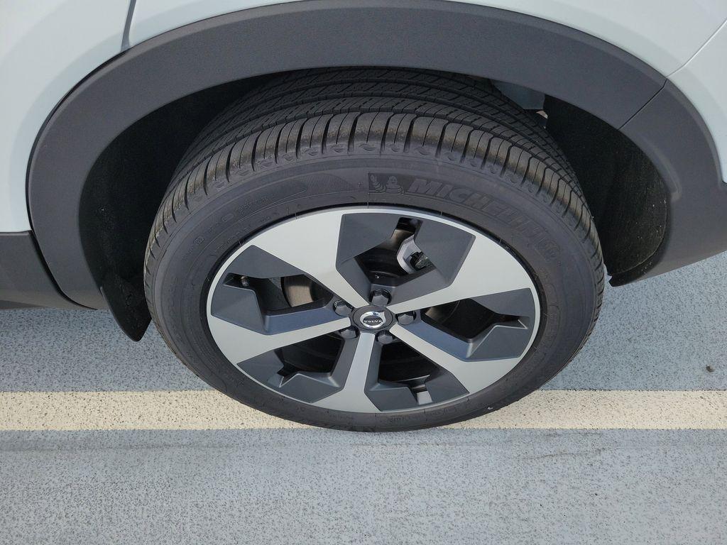 new 2026 Volvo XC40 car, priced at $44,373