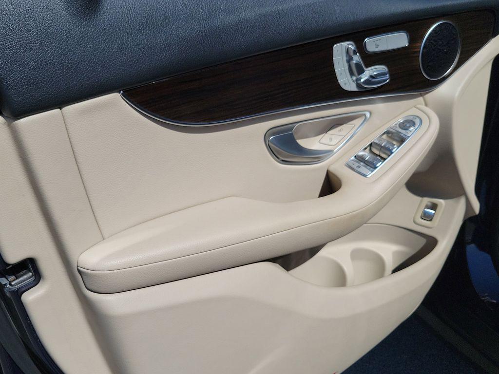 used 2022 Mercedes-Benz GLC 300 car, priced at $29,079